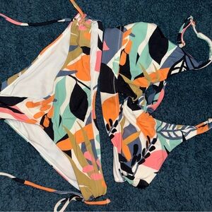 Raisins Multicolor Swimwear